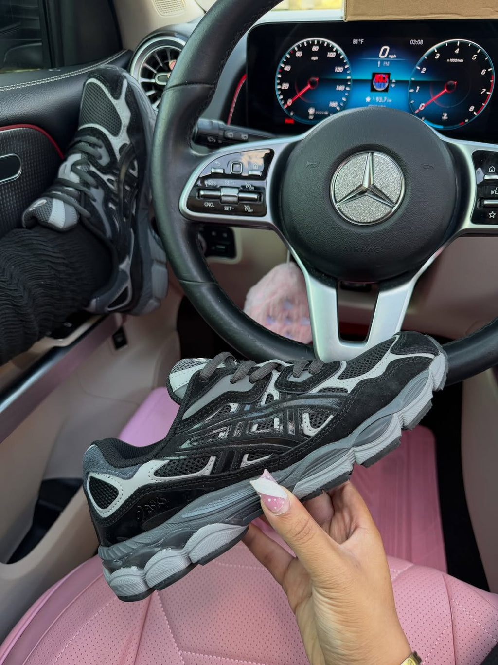Gel NYC Black/Grey Sneakers