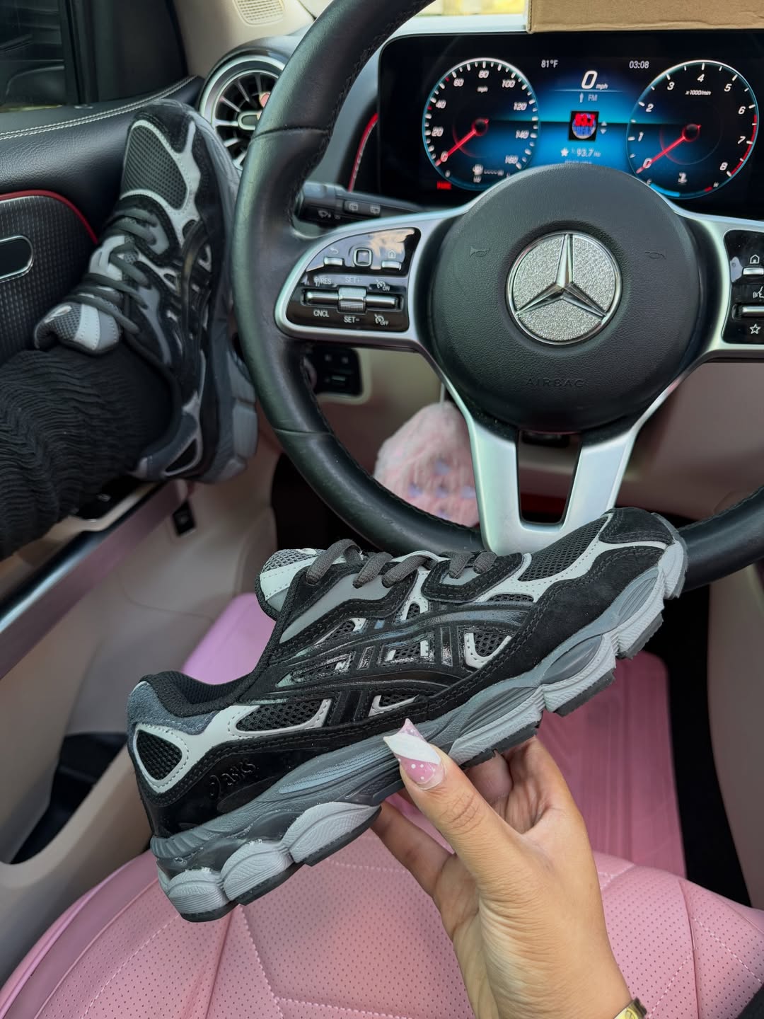 Gel NYC Black/Grey Sneakers