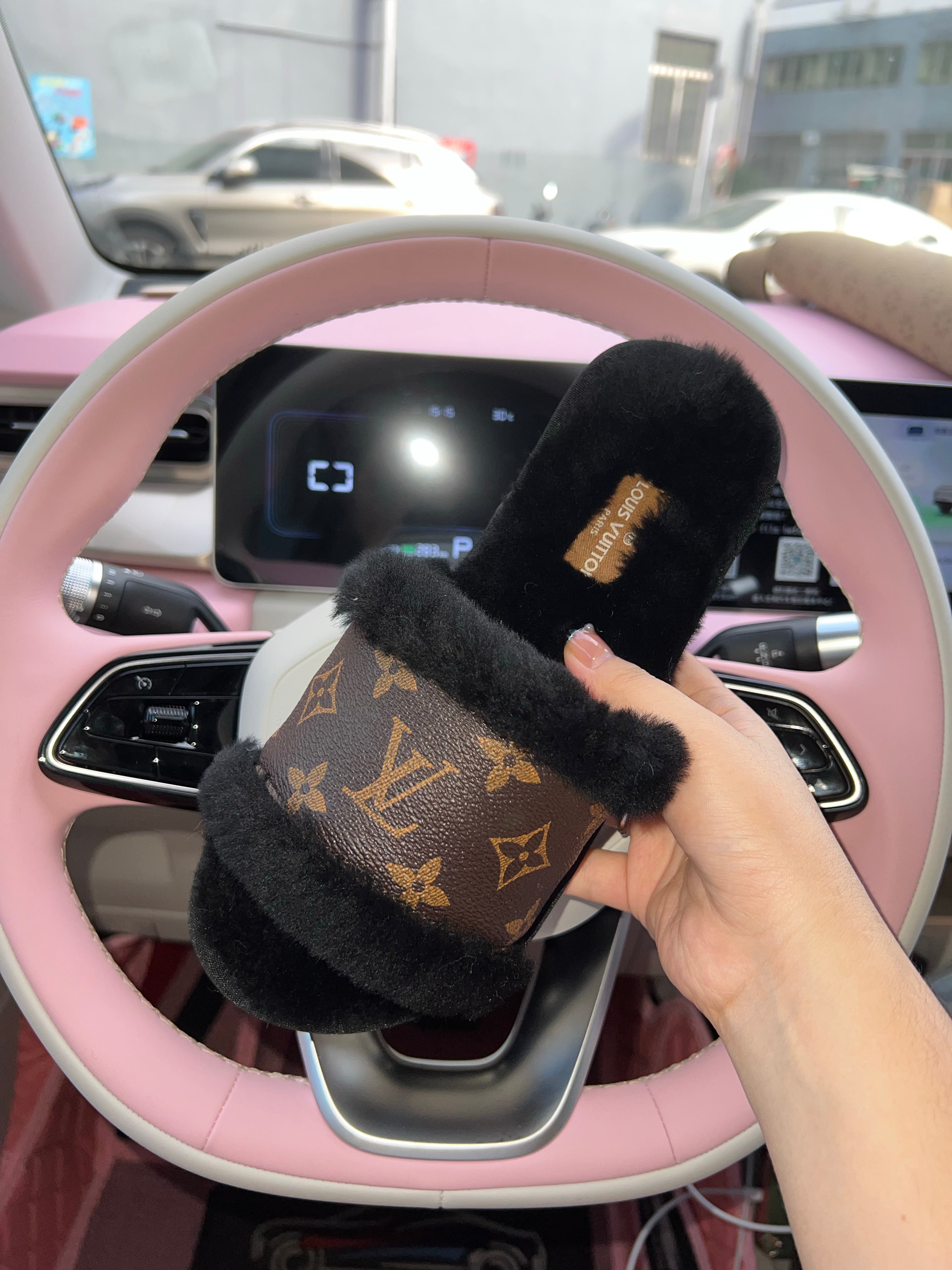 Fluffy Slippers