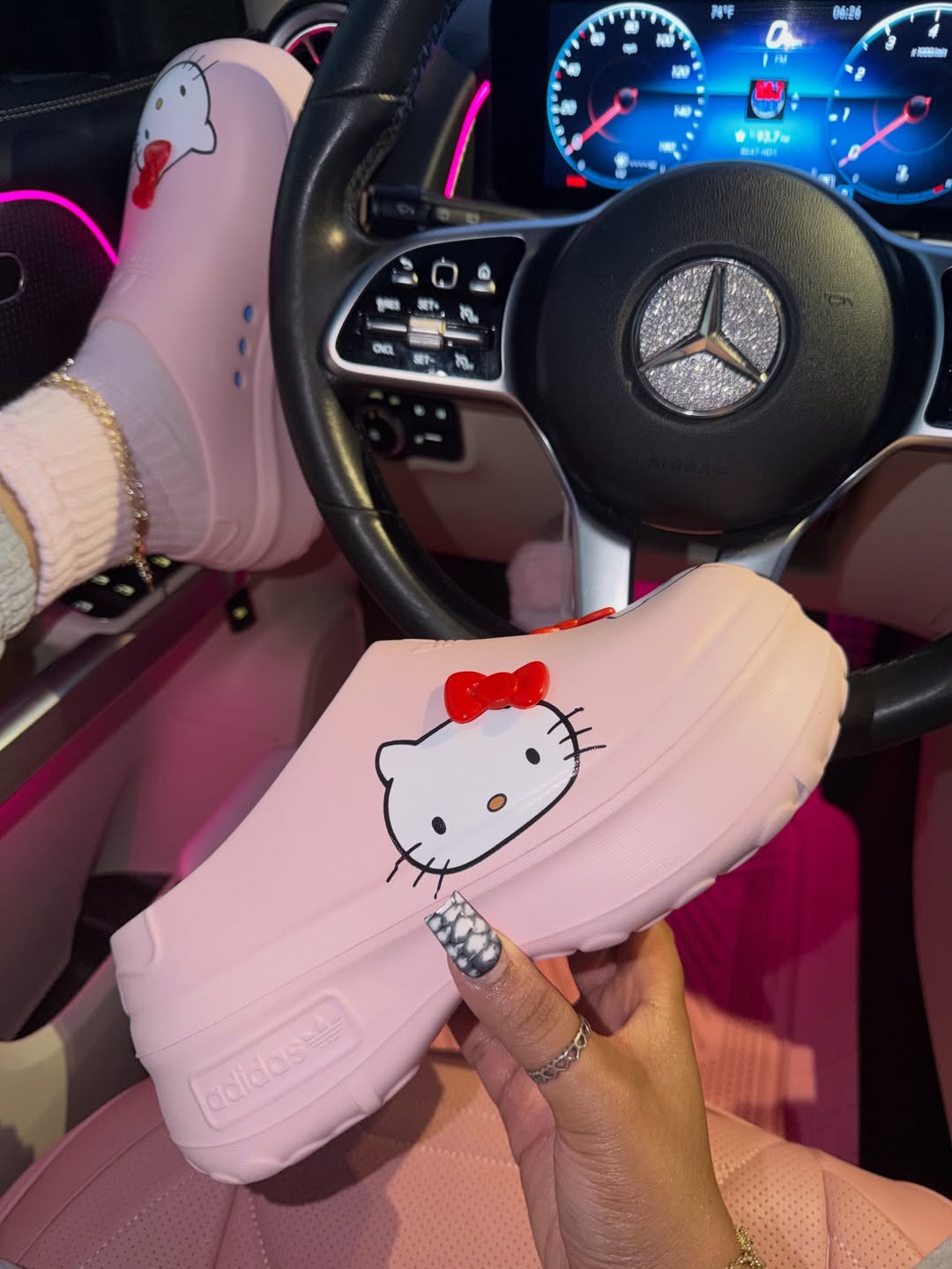 Kitty Clogs