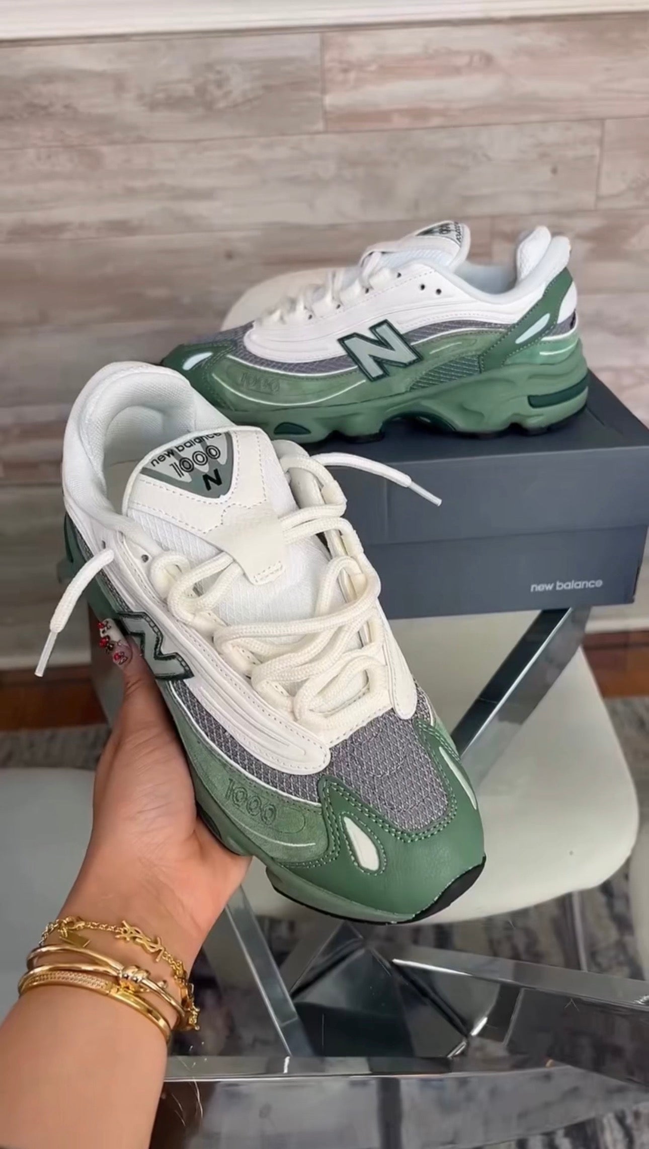 NB 1000 Sneakers