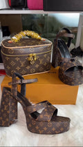 Heels & Vanity Bag Set