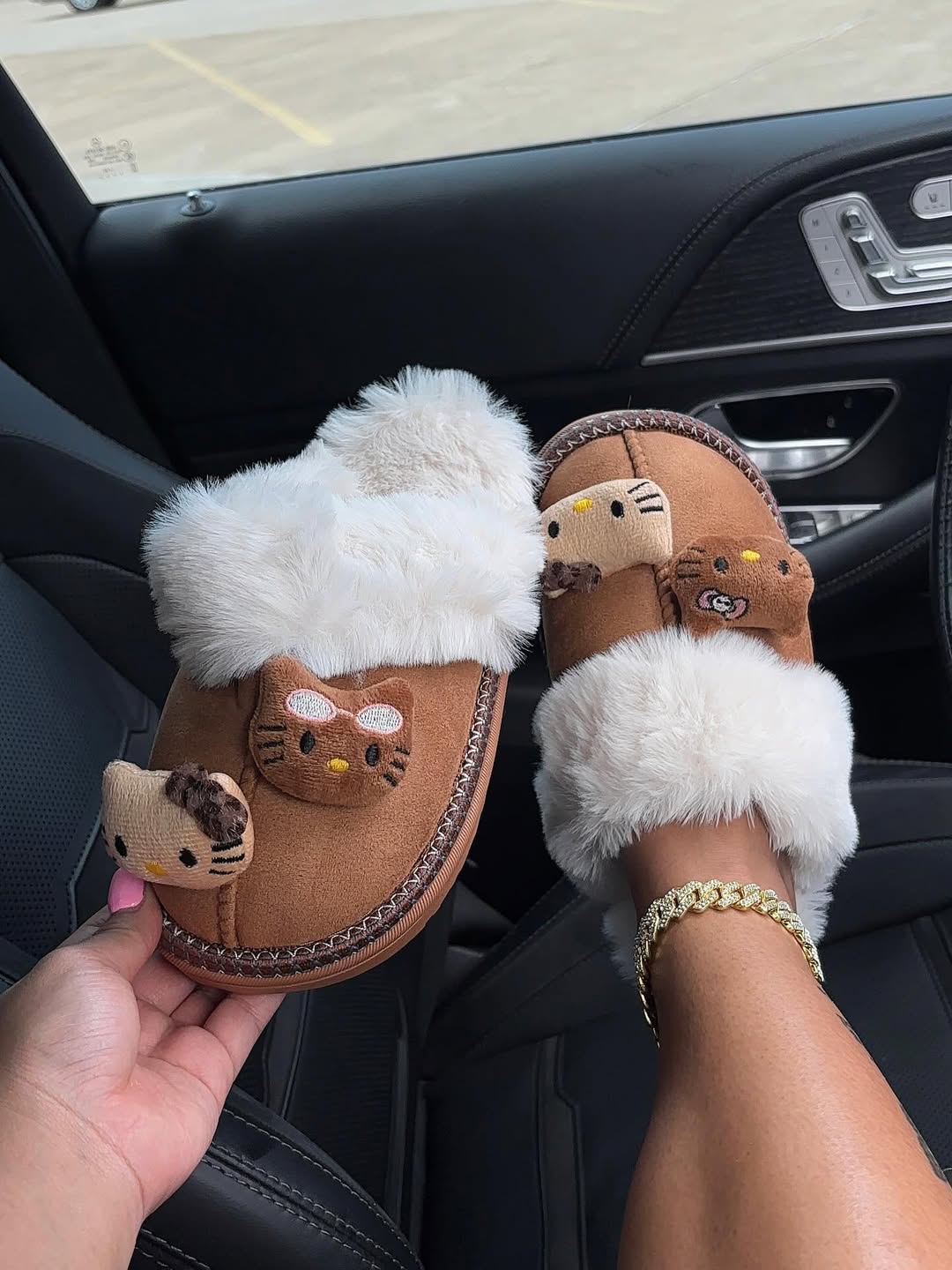 Kitty Fur Slippers